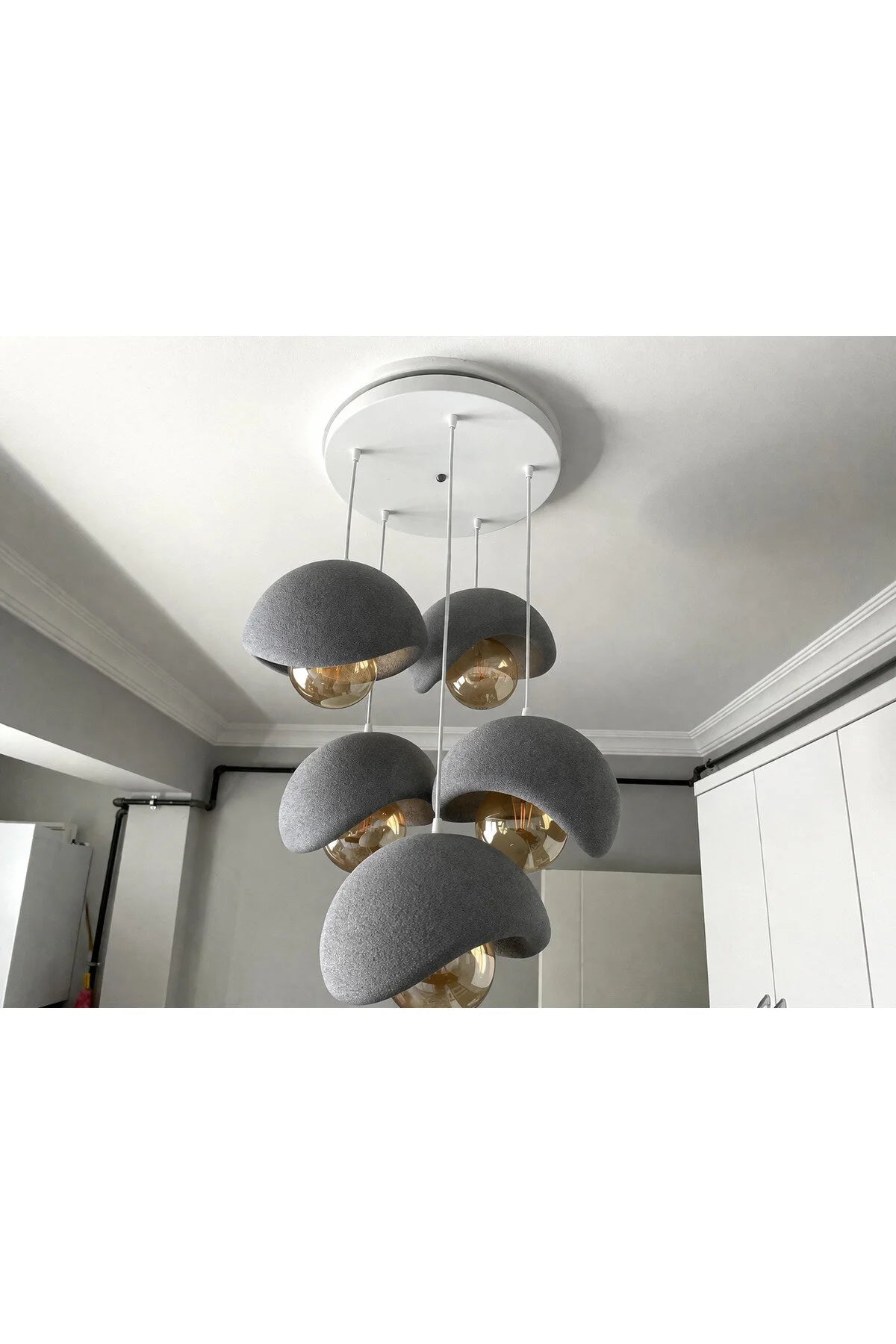Modern 5'li Avize Beton Dokulu - Salon ve Oturma Odası İçin Şık Tasarım